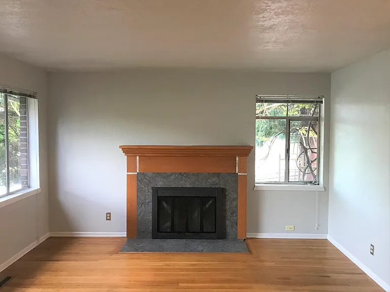 6503 38th Ave NE — Photo 7