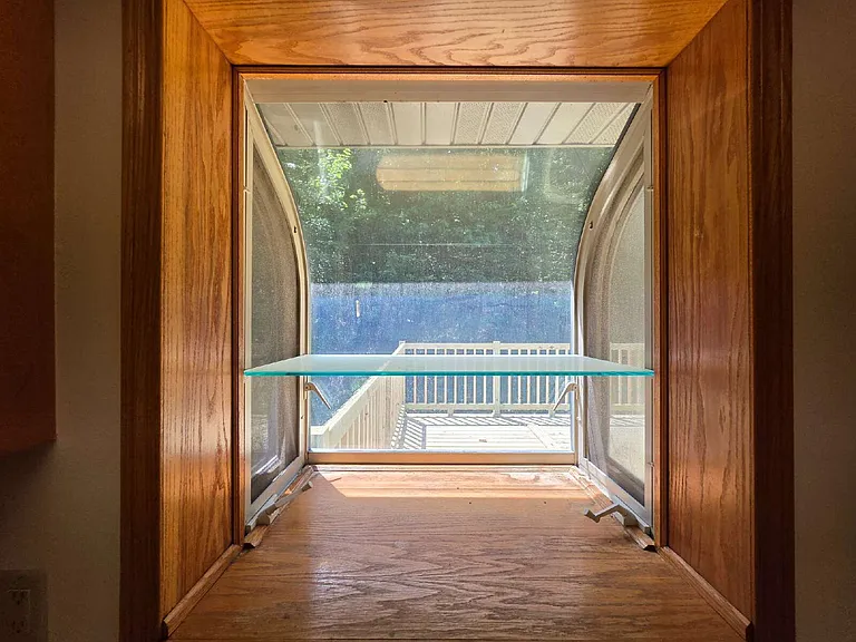 E11975 E Robin Rd — Photo 27