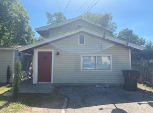 417 S Commerce St, Lockhart, TX 78644