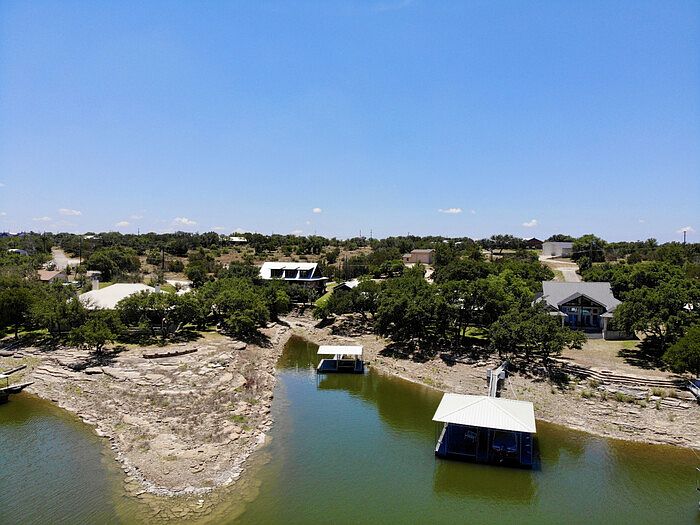 1st image of 510 Morgan Creek Dr