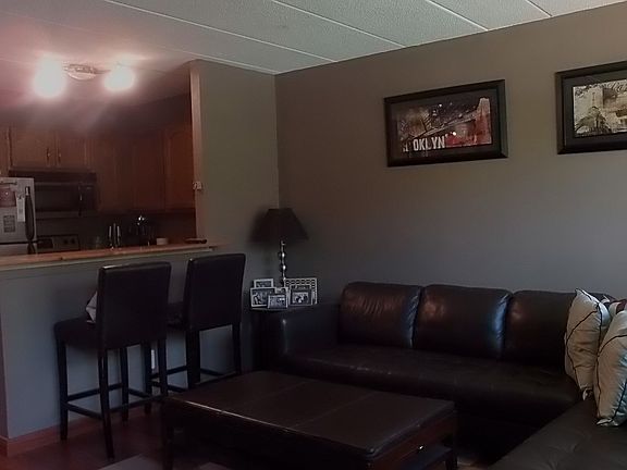 Living area alternate view