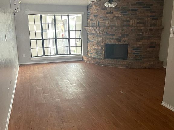 2nd image of 102 S Holland Ave APT D