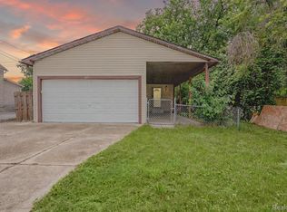 1005 Bacon St, Monroe, MI 48161