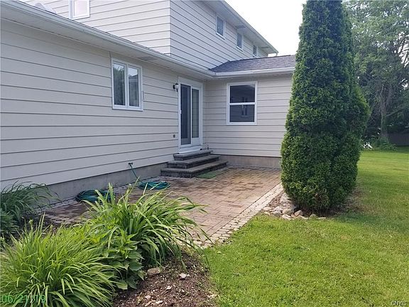 4th image of 8199 Old Sunridge Dr