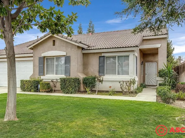 10208 Pyramid Peak Dr, Bakersfield, CA 93311