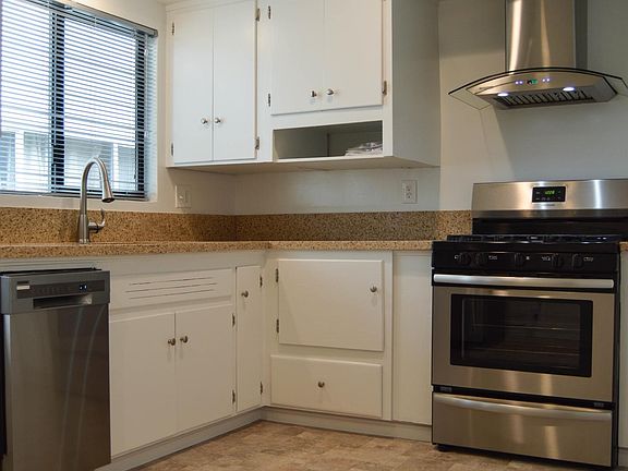 3rd image of 1338 Princeton St APT D