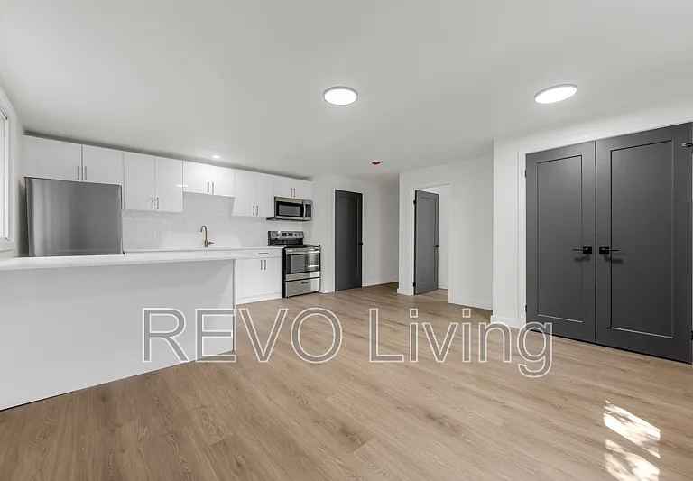 3 Water St #ST7 — Photo 5