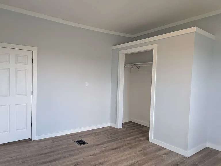 906 N 7th St — Photo 32