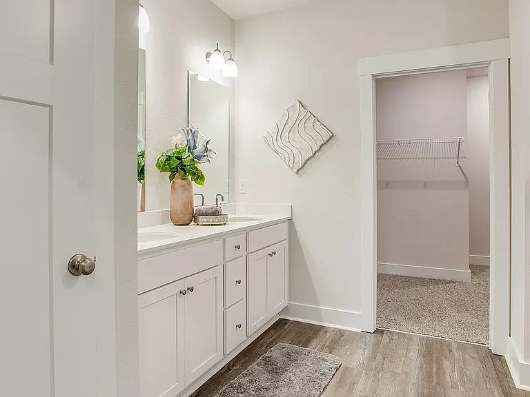 5667 Clarity St — Photo 23