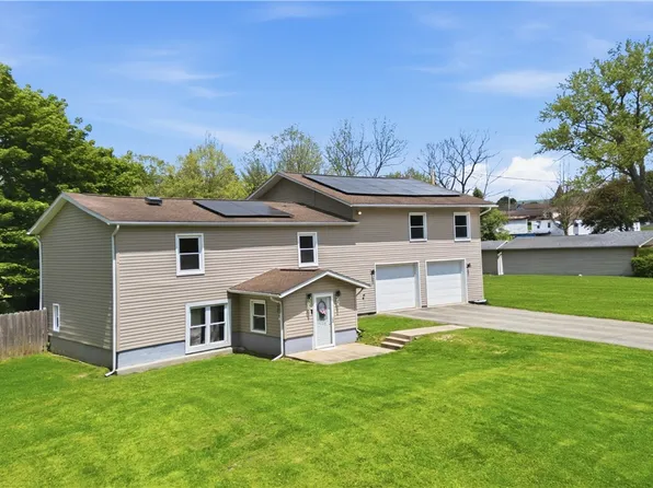 558 Market St, Bolivar, PA 15923