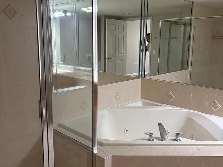 14100 Sheffield Dr #203 — Photo 8