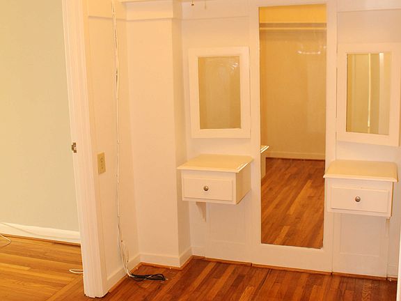 4th image of 1735 Van Ness Ave APT 101