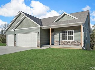 1 Oak At Park Hls, Warrenton, MO 63383