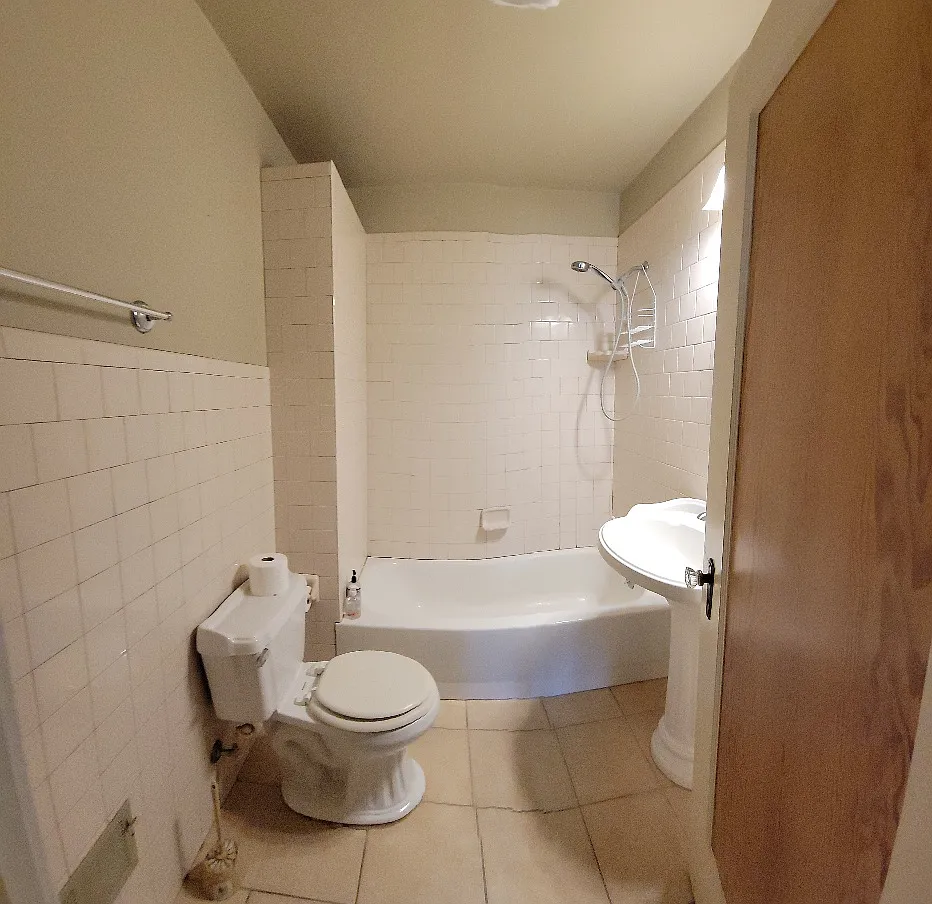 2 bed, 1136 sqft, $900 — Photo 3