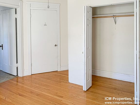 3rd image of 5063 N Damen Ave APT 3