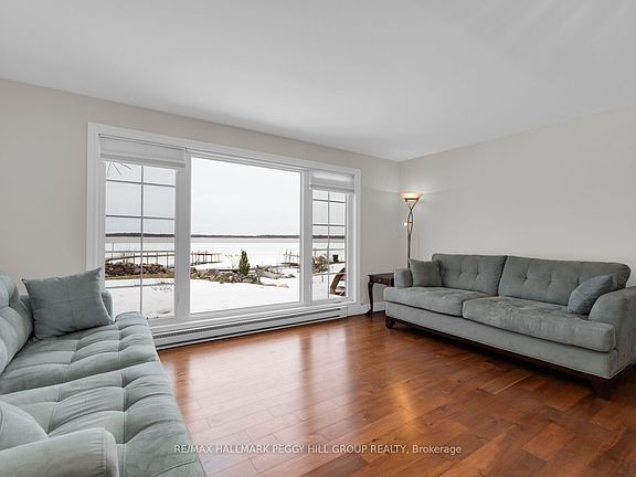 4th image of 220 Robins Point Rd