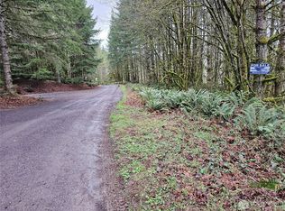 461 Clearwater Rd, Kelso, WA 98626