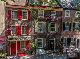 139 Elfreths Aly, Philadelphia, PA 19106