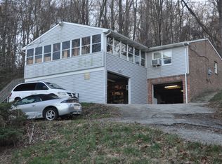311 Urquhart Rd, Scenery Hill, PA 15360