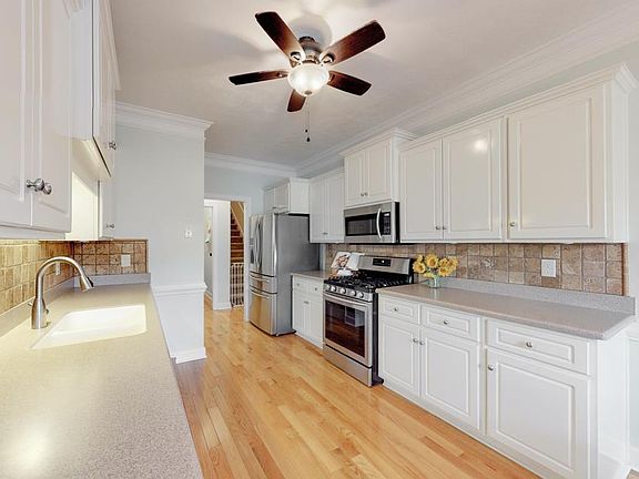 4th image of 109 Fiord Dr