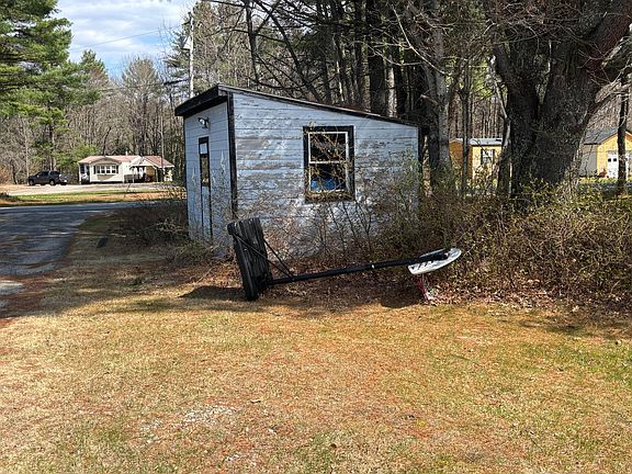 5th image of 30 Pond Park Road