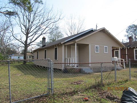 1st image of 2207 McMillan St