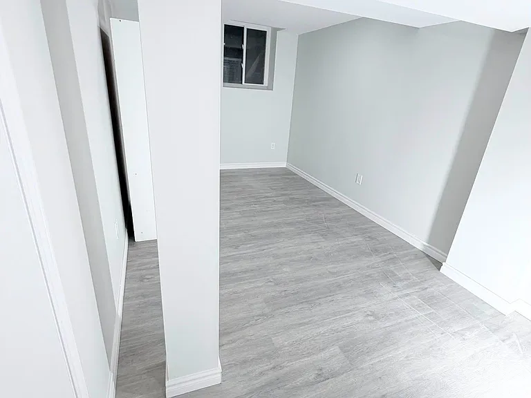 1761 Western Cres #BASEMENT — Photo 4