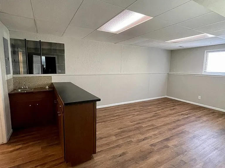 2525 N Bleckley St — Photo 13