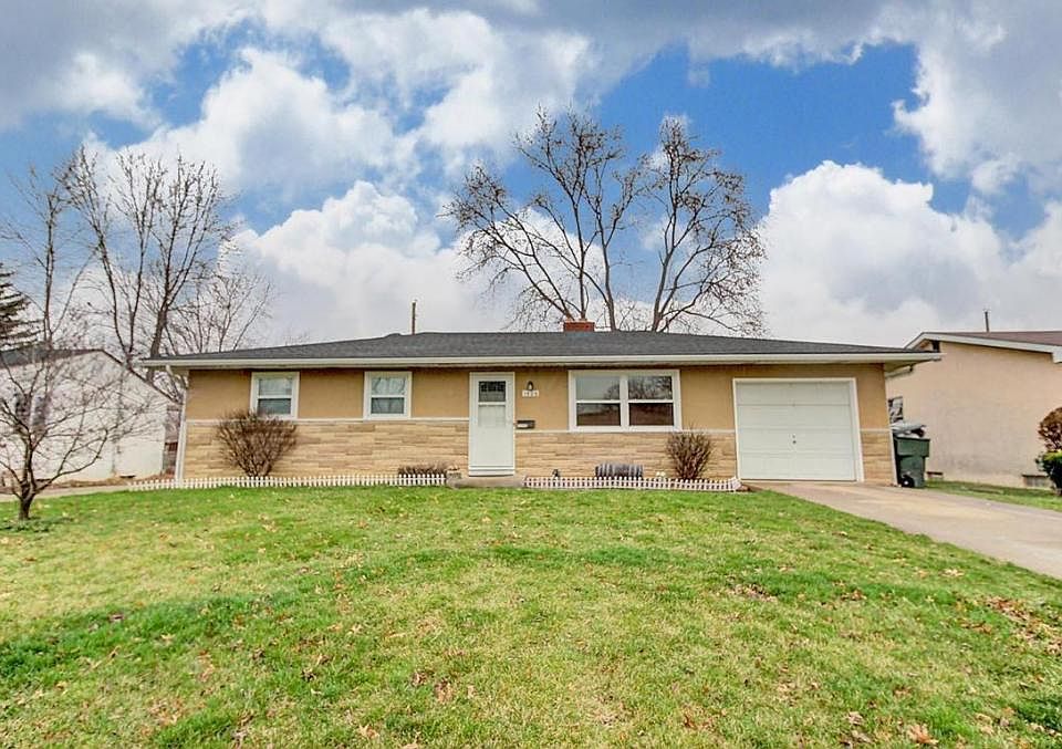 1st image of 1506 Sandalwood Pl