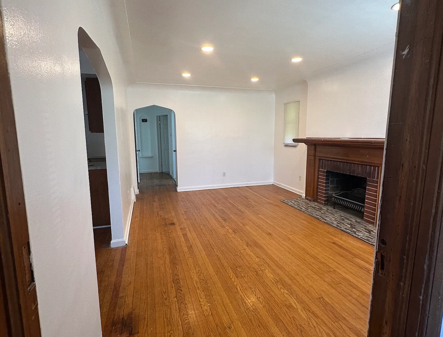 3 bed, 1394 sqft, $1,400 — Photo 3