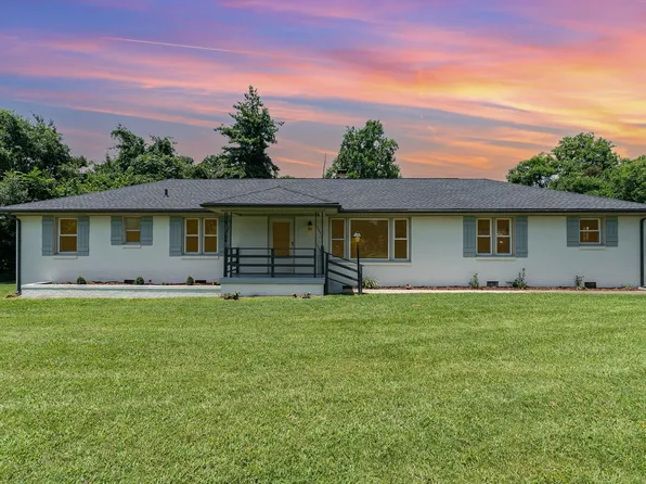 101 Dabney Dr, Franklin, TN 37064