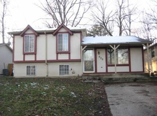 826 Woodingham Ave, Waterford, MI