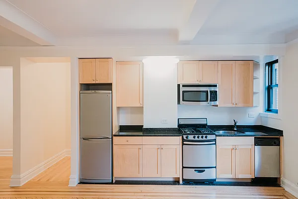 Rented by Corcoran | media 14