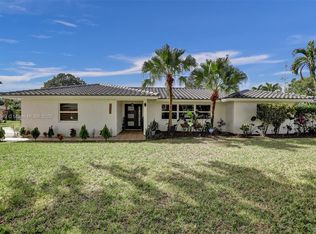 2520 NW 106th Ave, Coral Springs, FL 33065