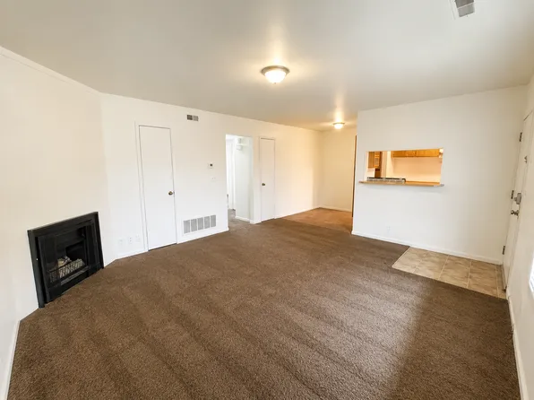 4371 / 4365 S Fairbourne Ave, 4371 S Fairbourne Ave APT 10, Murray, UT 84107