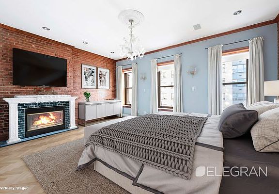 4th image of 51 E 67th St