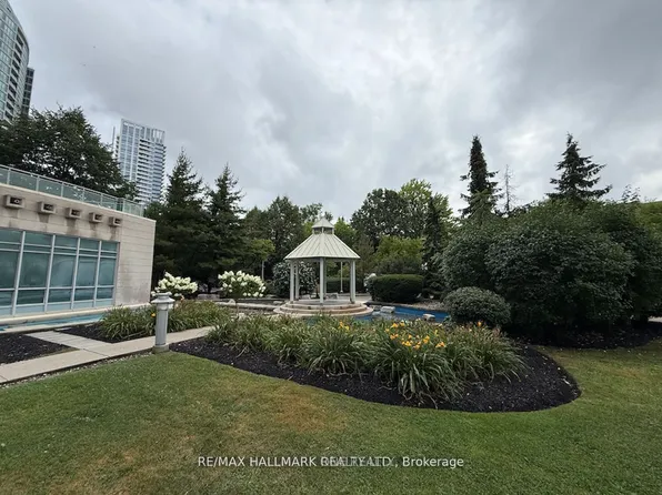 60 Byng Ave, Toronto, ON