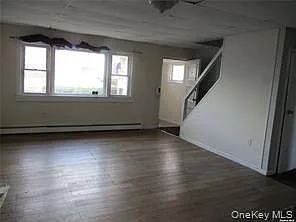 323 Peninsula Blvd — Photo 4