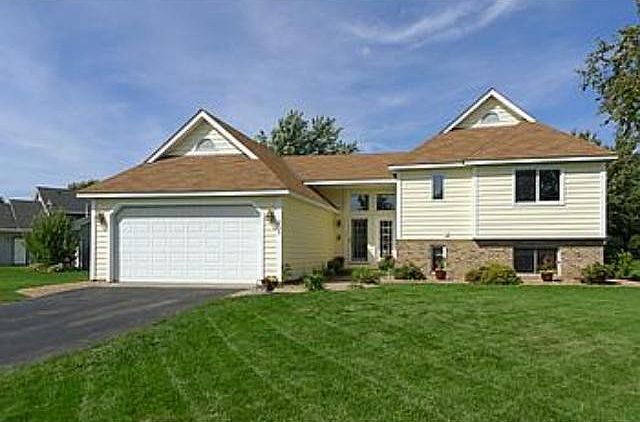 1st image of 205 Shamrock Dr