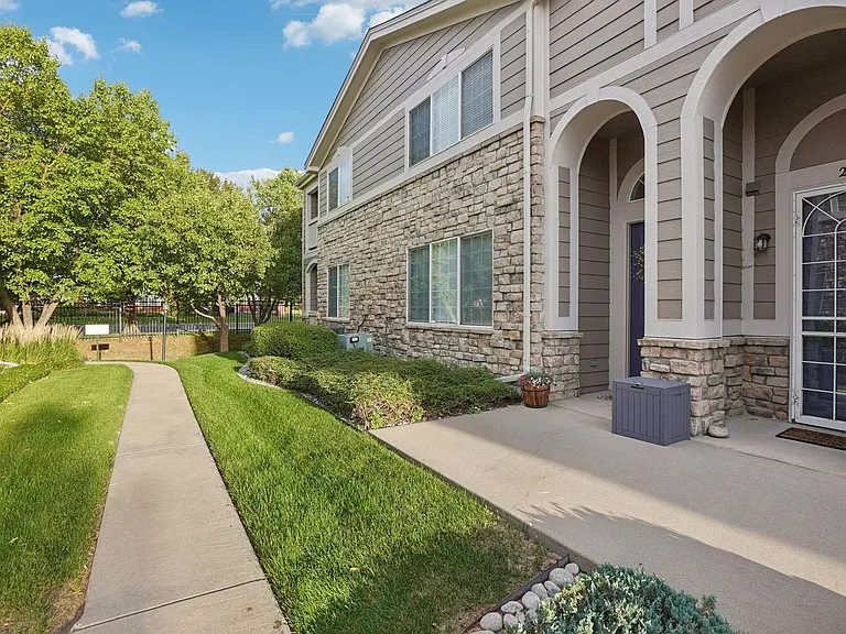 4271 Blackhawk Cir #2C — Photo 35