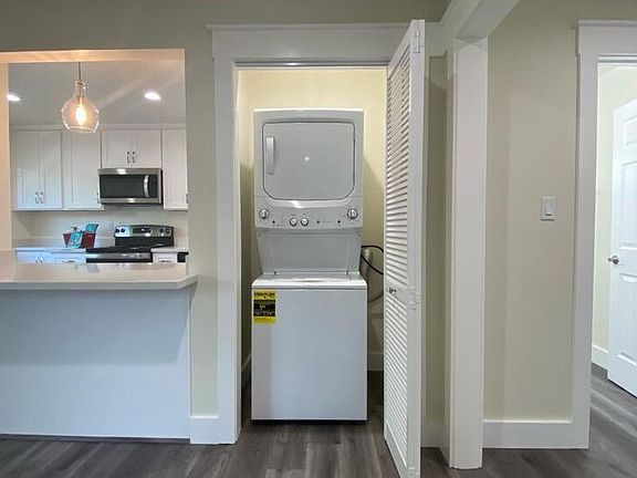 3rd image of 2205 Royal Dr #1-4