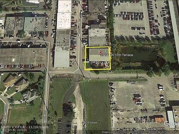 3rd image of 2910 NW 17th Ter