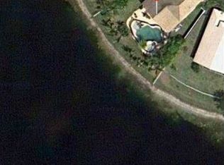 1512 NW 133rd Ave, Pembroke Pines, FL 33028