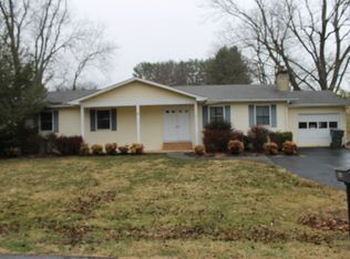 909 Morning Side Dr, Abingdon, VA 24210