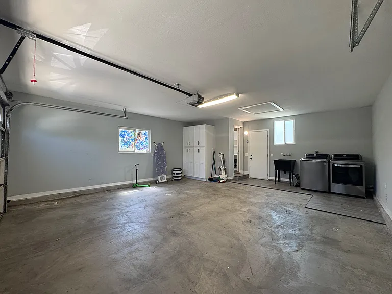 18320 Ingomar St — Photo 25
