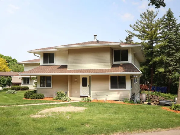 525 Walnut Grove Drive, Madison, WI 53717