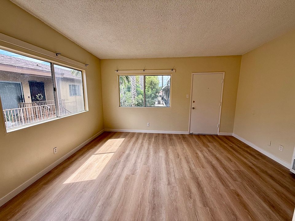 1st image of 2024 Locust Ave APT 15