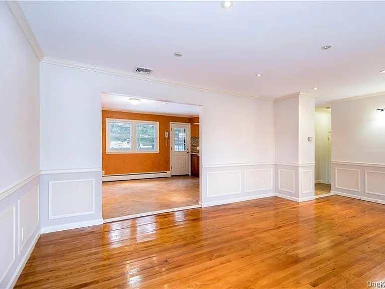 7 Knoll Ct — Photo 8