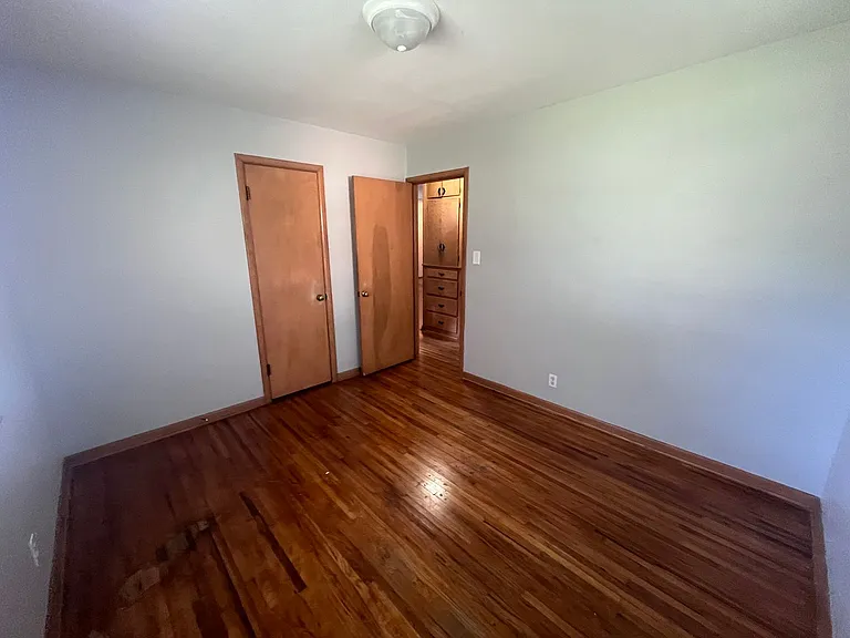 1803 W Dallas St — Photo 12