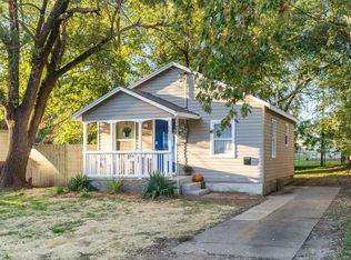 1525 W Webster St, Springfield, MO 65802